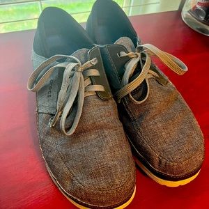 Men’s Crocs tennis shoes size 12